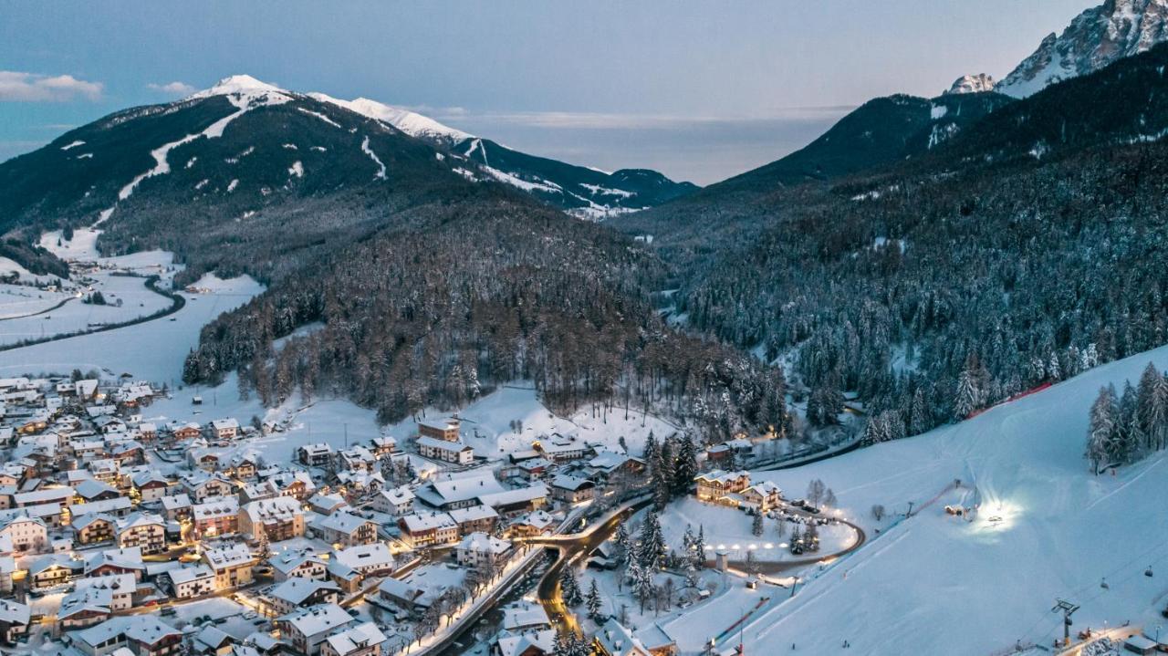 Hotel Villa Waldheim Сан Кандидо Екстериор снимка
