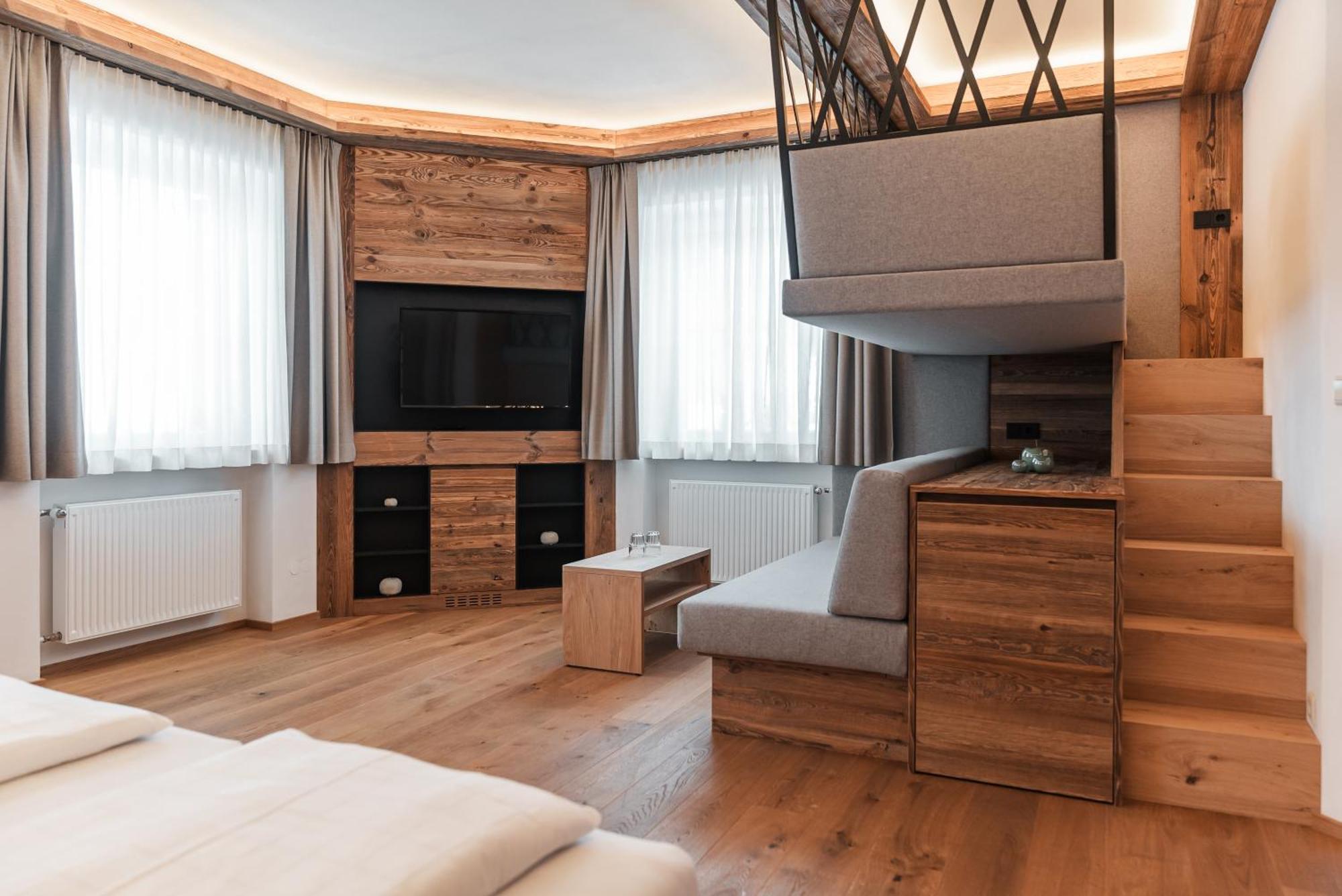 Hotel Villa Waldheim Сан Кандидо Екстериор снимка